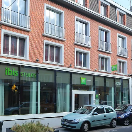 מלון Ibis Styles Centre 3*
