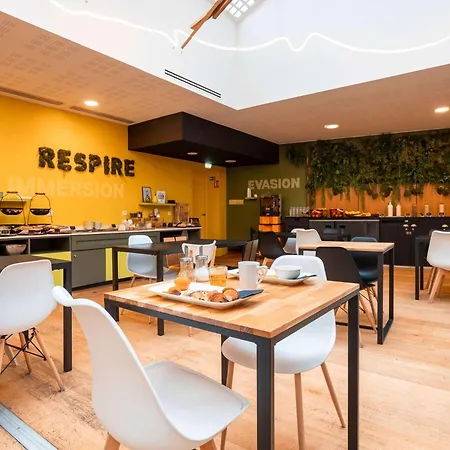 Ibis Styles Centre 3*