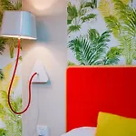 Ibis Styles Centre 칼라이스