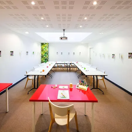 Ibis Styles Centre 3* Кале