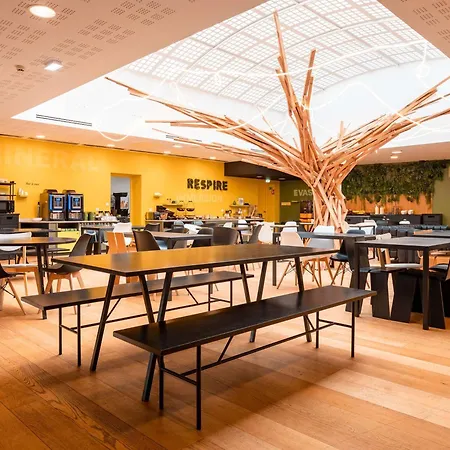 Ibis Styles Centre 3* Кале