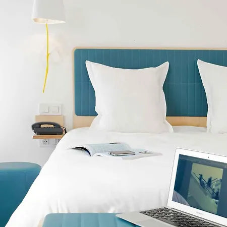 Ibis Styles Centre Отель Кале