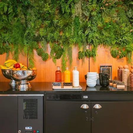 Ibis Styles Centre מלון 3*