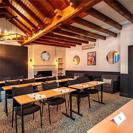 מלון Ibis Styles Centre קאלה
