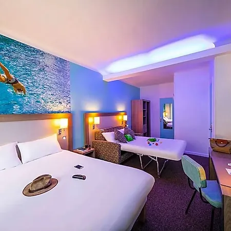 Ibis Styles Centre فندق