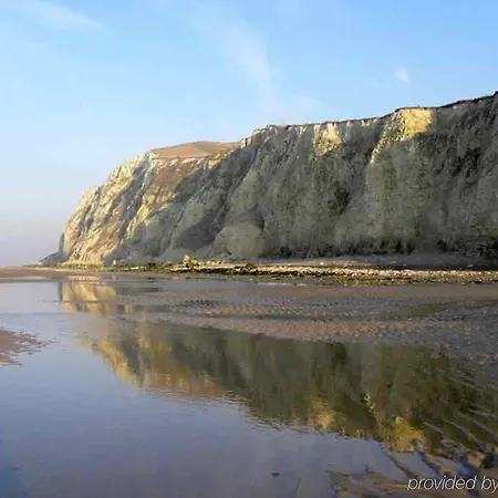 Ibis Styles Centre Calais