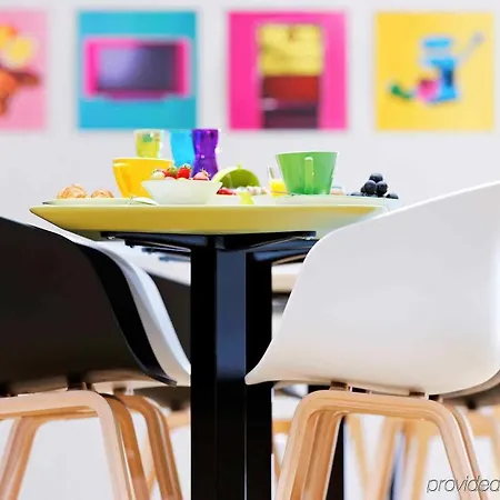 Отель Ibis Styles Centre