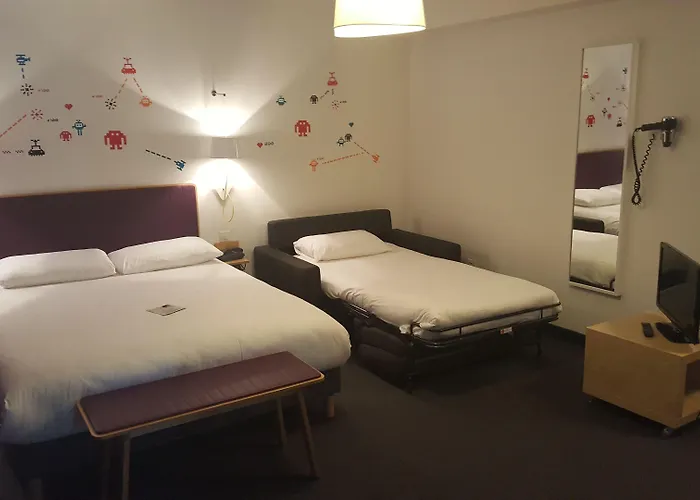 Hotel Ibis Styles Centre 3*