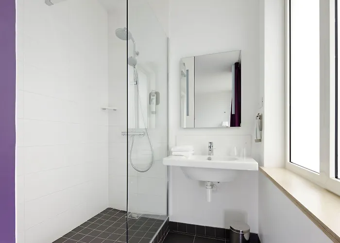 Ibis Styles Centre 3* Calais