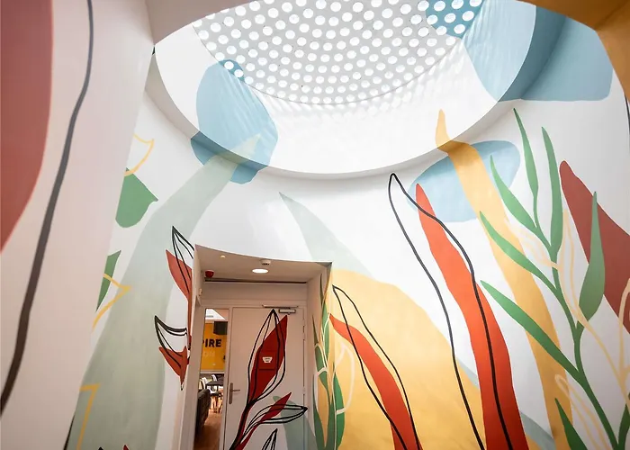 Ibis Styles Centre Hotel 3*